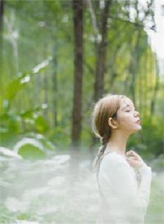 女主角叫顾以沫的