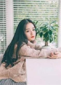 我和前任的死对头领证了螺丝椒